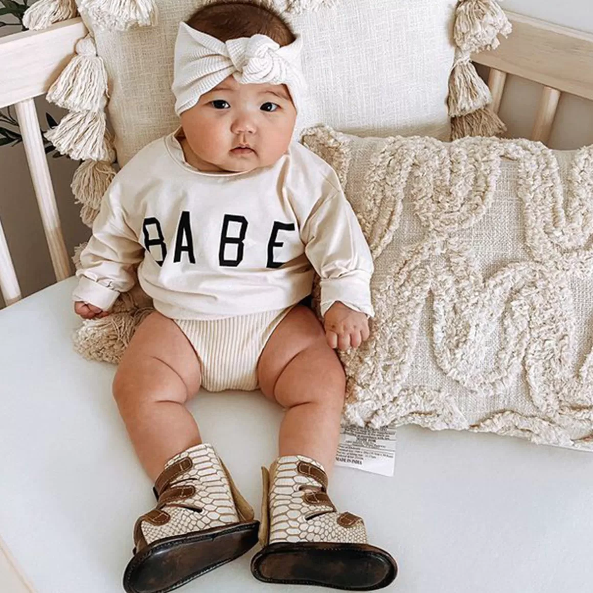 Women Freebird Store Baby Bond