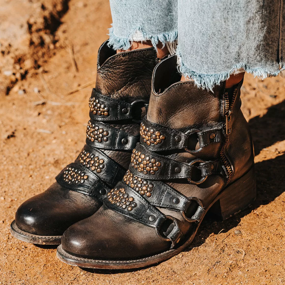 Women Freebird Store Grady