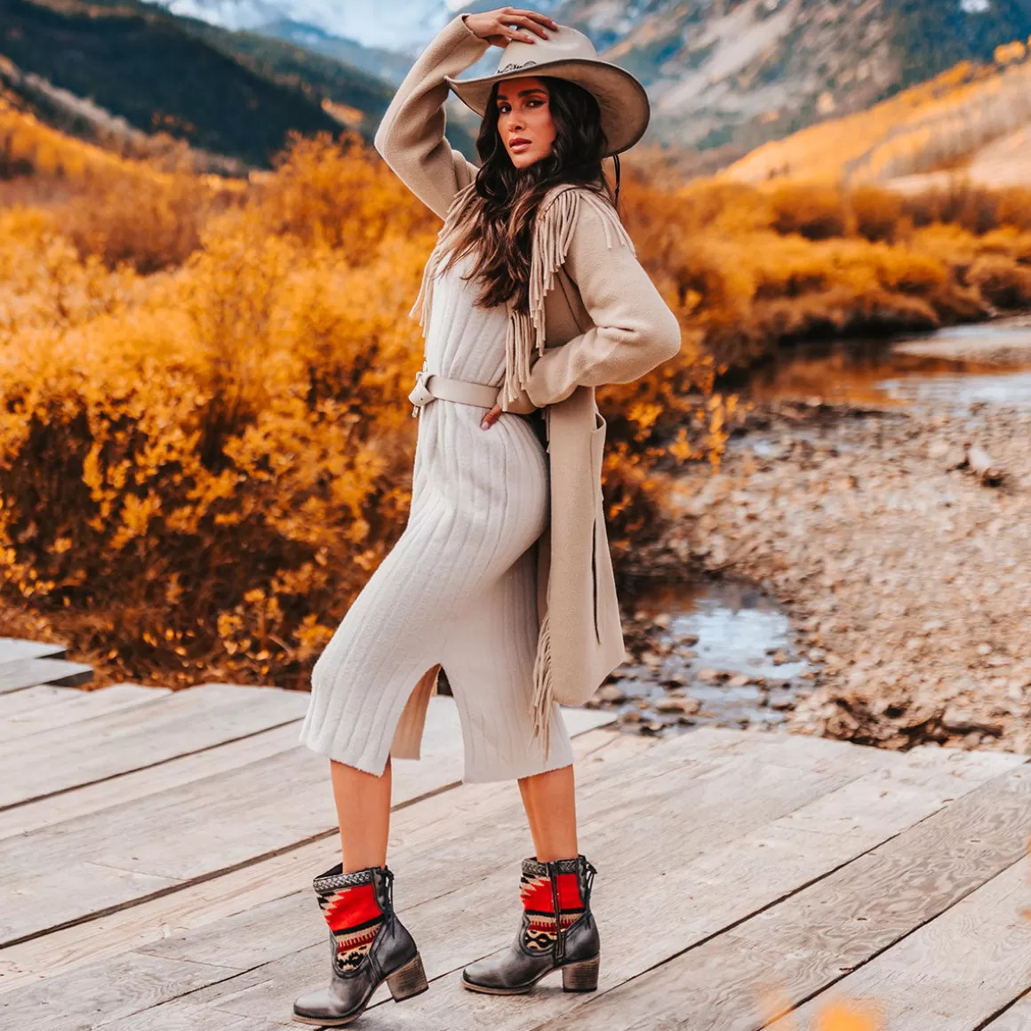 Women Freebird Store Songbird