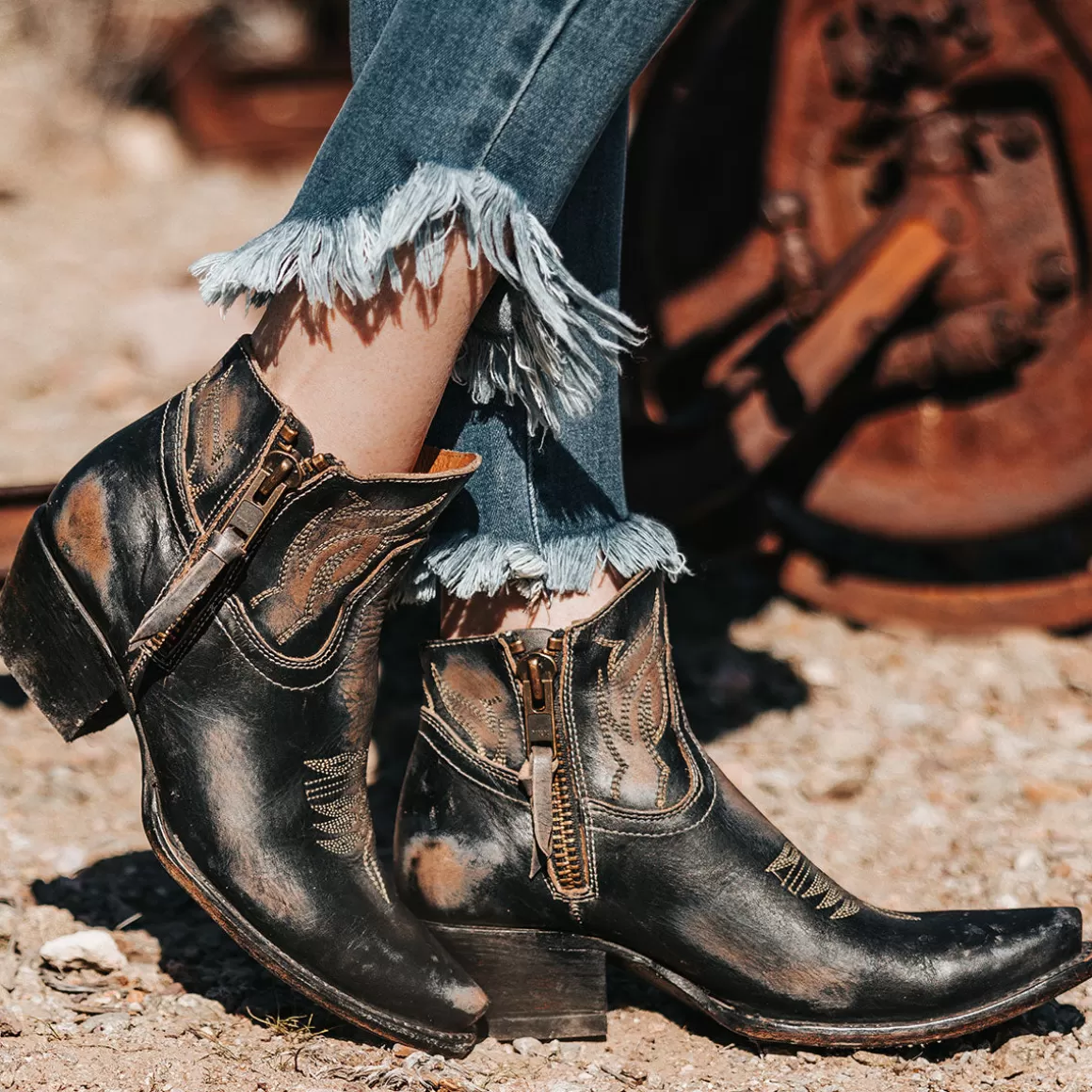 Women Freebird Store Wolfie