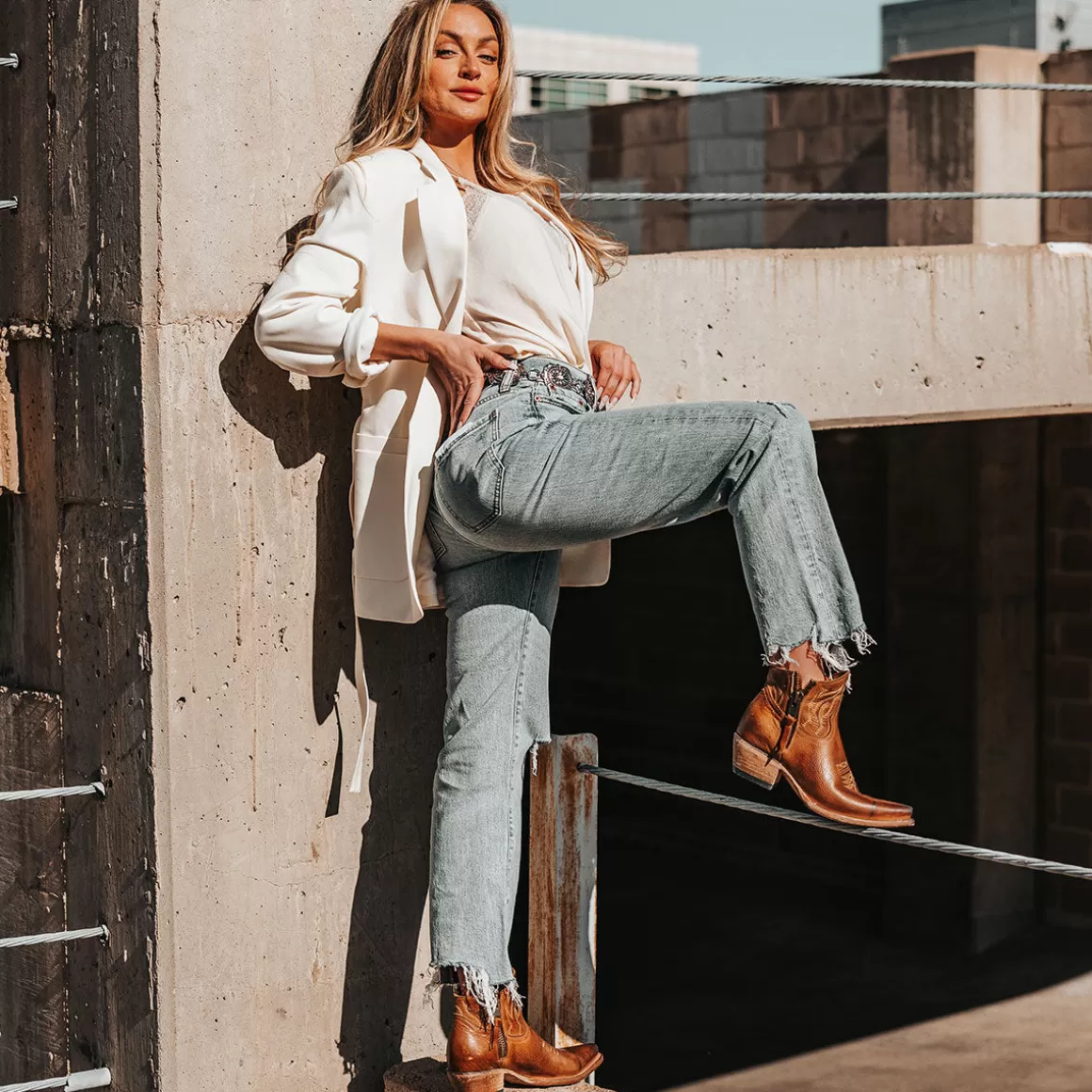 Women Freebird Store Wolfie