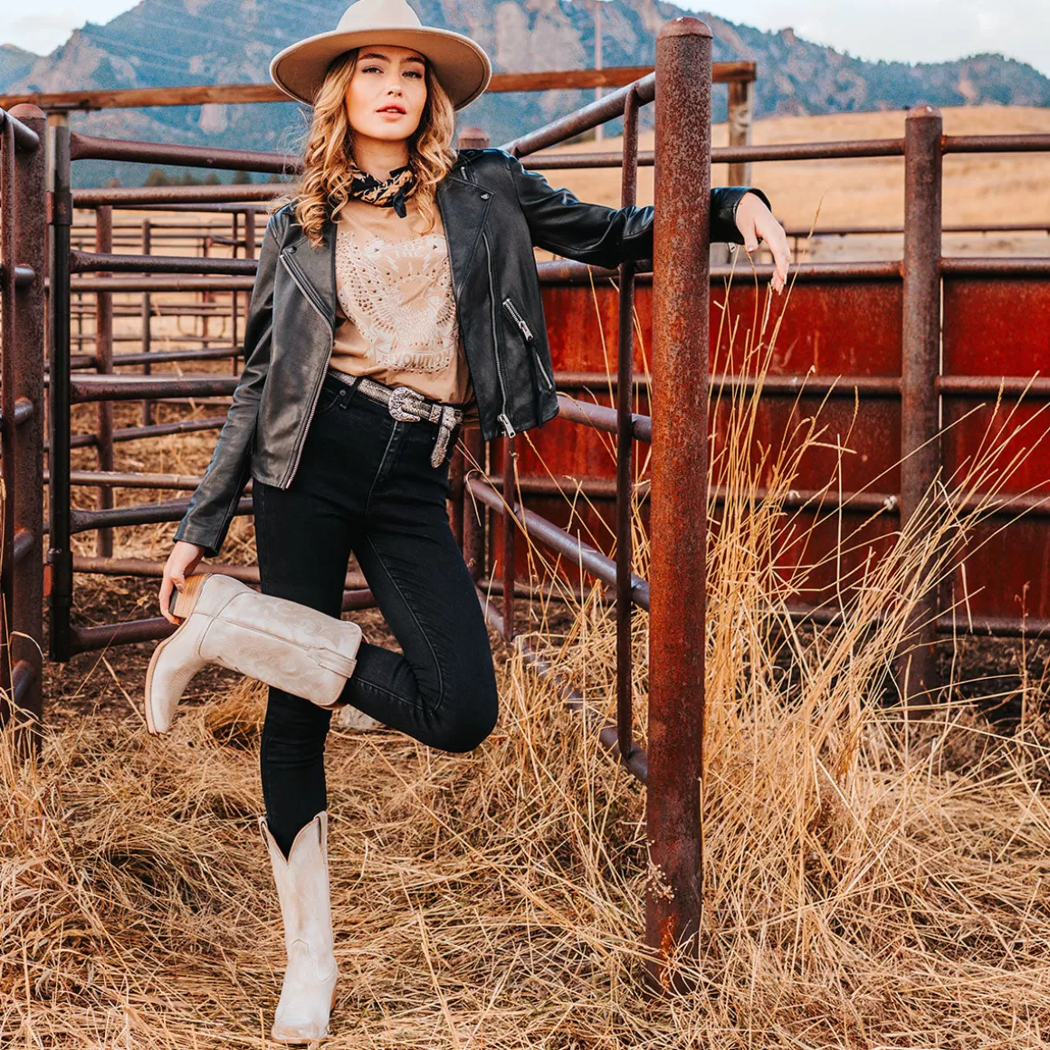 Women Freebird Store Woody